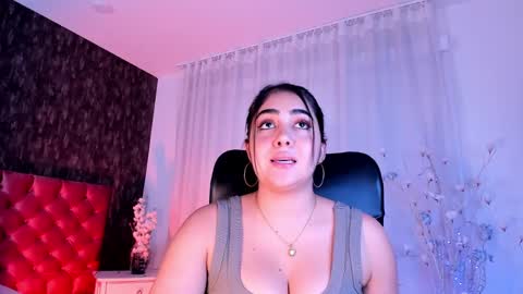 Snapshot of dannastaar chatting on 01.03.25 Danna online show from 01.03.25