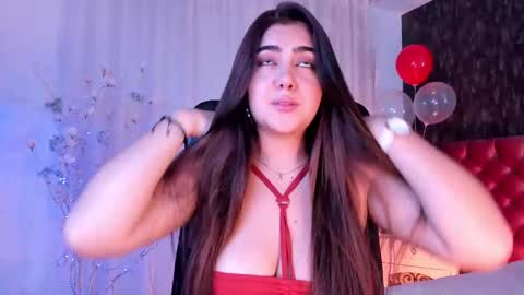 Snapshot of dannastaar chatting on 02.15.25 Danna online show from 02.15.25