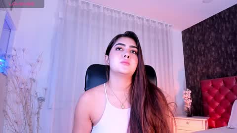Snapshot of dannastaar chatting on 09.14.25 Danna online show from 09.14.25