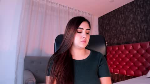 Danna online show from 11.21.25