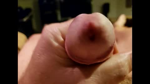 Snapshot of danner70 chatting on 12.20.25 danner70 online show from 12.20.25