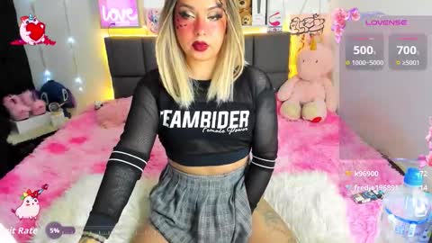 dannia_13 online show from 10.11.25