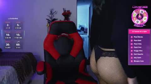    online show from 10.12.25