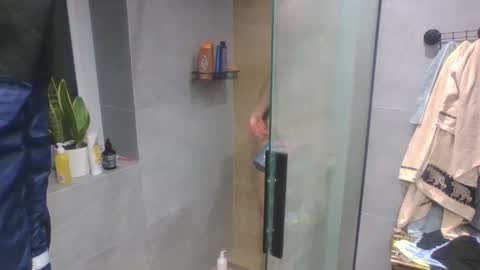 Snapshot of danny81boy chatting on 01.12.25 danny81boy online show from 01.12.25