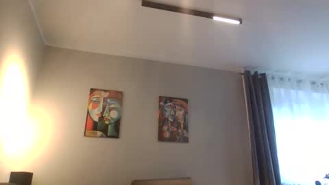 Snapshot of danny81boy chatting on 10.10.25 danny81boy online show from 10.10.25