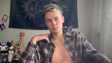 danny online show from 09.23.25