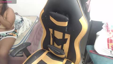 Snapshot of danny_sweettt chatting on 01.04.25 danny..........  guys I have onlyfans follow me I am new I want to share with you many things I love you online show from 01.04.25