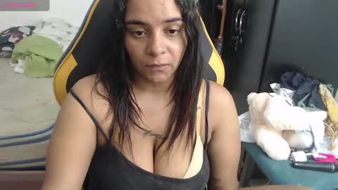 Snapshot of danny_sweettt chatting on 01.10.25 danny..........  guys I have onlyfans follow me I am new I want to share with you many things I love you online show from 01.10.25