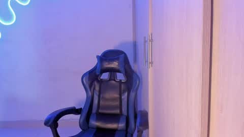 dante_martinez1 online show from 04.16.26