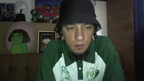 Snapshot of dante_x_5 chatting on 11.02.25 dante_x_5 online show from 11.02.25