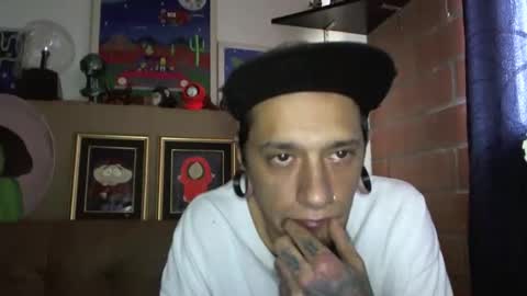 Snapshot of dante_x_5 chatting on 11.05.25 dante_x_5 online show from 11.05.25