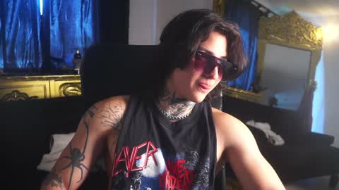 Snapshot of dantecoppolaa chatting on 02.08.25 Dante coppola online show from 02.08.25