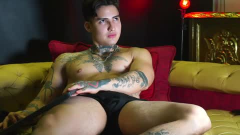 Snapshot of dantecoppolaa chatting on 05.16.26 Dante coppola online show from 05.16.26