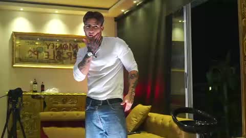 Snapshot of dantecoppolaa chatting on 06.24.26 Dante coppola online show from 06.24.26
