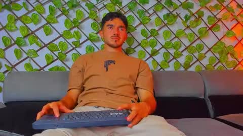 Snapshot of danteeblake chatting on 02.13.26 Dante online show from 02.13.26