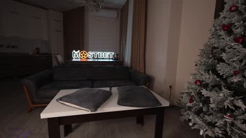 Dany and Anna online show from 01.12.25