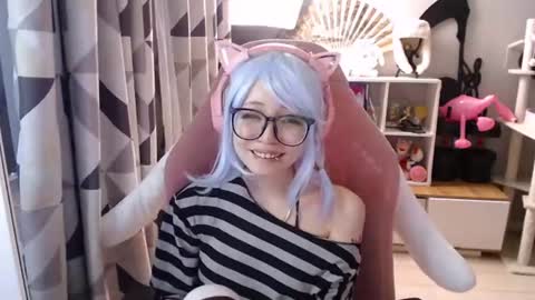 Snapshot of danyelleeyermann chatting on 07.09.26 danyelleeyermann online show from 07.09.26