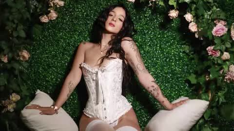 Daniela online show from 09.11.25