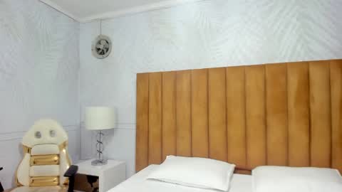 Daphne online show from 01.07.25