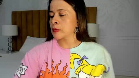 Daphne online show from 02.12.25