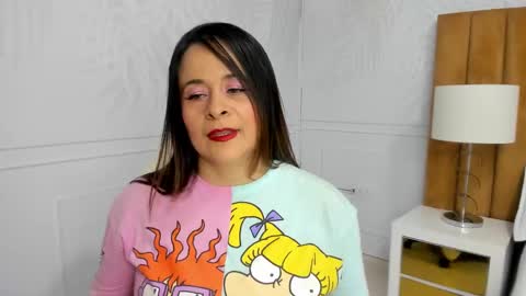 Daphne online show from 02.20.25