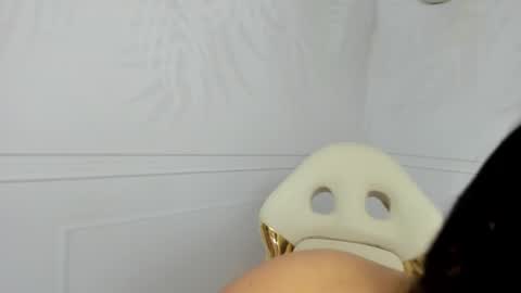 Daphne online show from 02.21.25