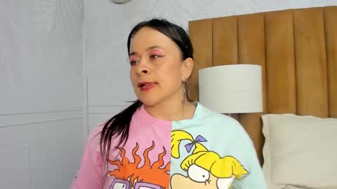 Daphne online show from 03.06.25