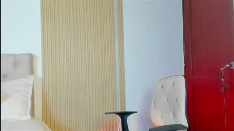 Snapshot of daphne_24 chatting on 06.01.26 Antonella Mora online show from 06.01.26