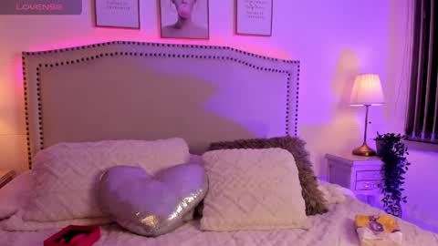 daphne_chers online show from 04.15.26