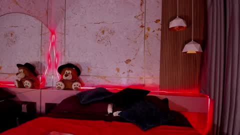 Daphne online show from 02.08.25