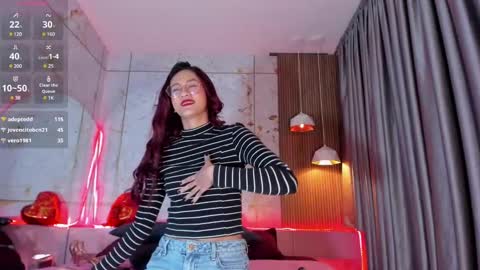 Daphne online show from 02.18.25