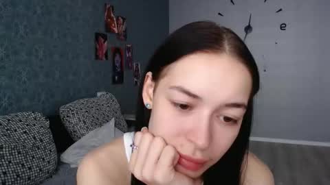 Daphne Darkthorn online show from 11.05.25