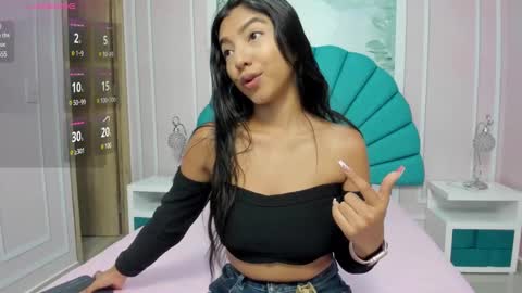 Snapshot of daphne_fox_ chatting on 01.09.25 Daphne online show from 01.09.25