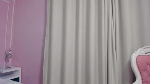 Snapshot of daphne_fox_ chatting on 01.31.25 Daphne online show from 01.31.25