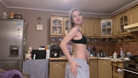 Monika online show from 04.07.26