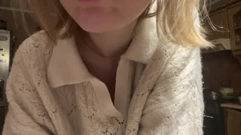 Monika online show from 04.09.26