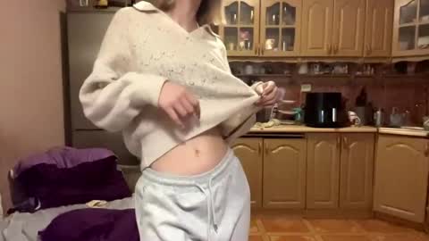 Monika online show from 04.15.26