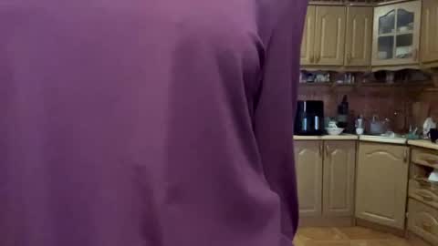 Monika online show from 04.17.26