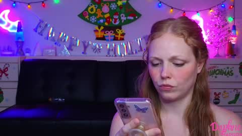 Daphne Madison online show from 01.21.25