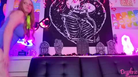 Daphne Madison online show from 10.13.25