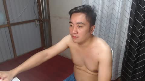 Snapshot of darby1992 chatting on 02.22.25 Rob online show from 02.22.25