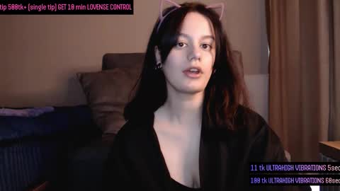 Snapshot of darcyie1ove chatting on 10.03.25 Darcy online show from 10.03.25