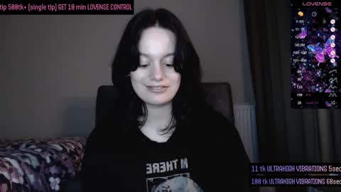 Snapshot of darcyie1ove chatting on 10.11.25 Darcy online show from 10.11.25