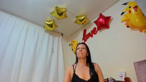 Snapshot of dariana_hot chatting on 01.27.25 dariana_hot online show from 01.27.25