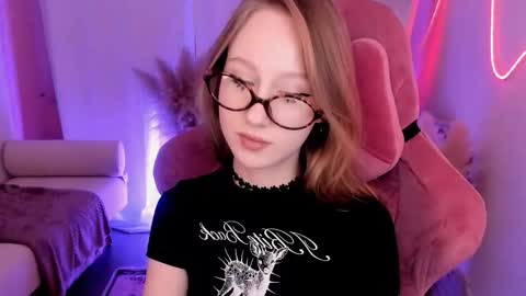 Daria Tate online show from 12.20.25