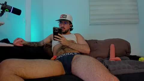 Snapshot of darioftm chatting on 03.30.26 DarioFTM online show from 03.30.26