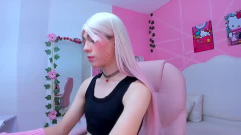 DaripQueen online show from 02.13.25