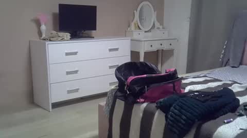 Snapshot of darishechka chatting on 11.12.25 darishechka online show from 11.12.25