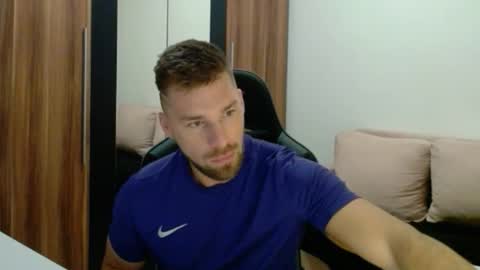 Snapshot of darius_94 chatting on 02.17.26 darius_94 online show from 02.17.26