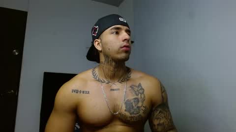 Darius Phoenix  online show from 12.19.25